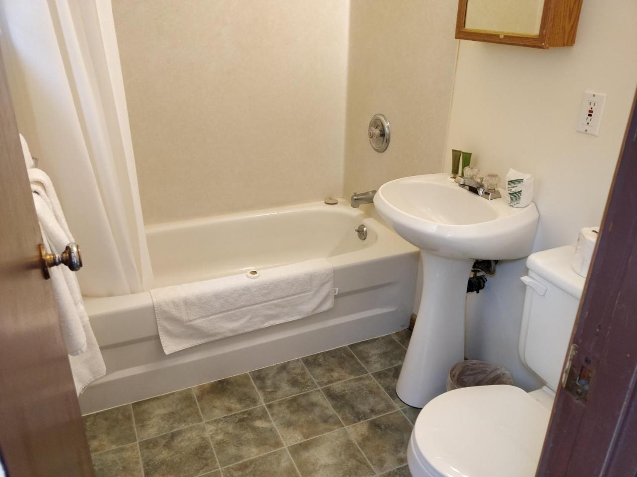Telstar Motel Kakabeka Falls Екстер'єр фото