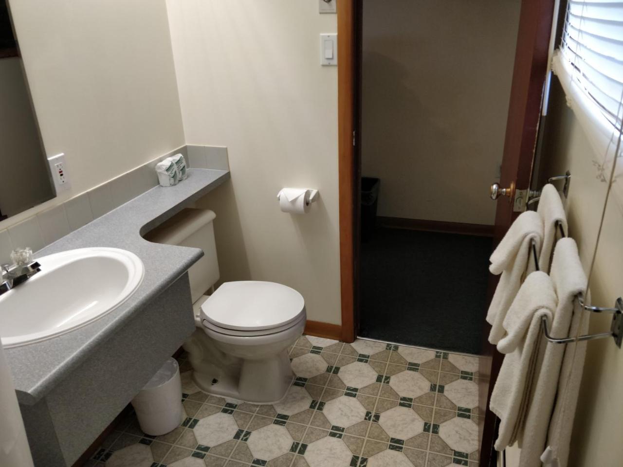 Telstar Motel Kakabeka Falls Екстер'єр фото